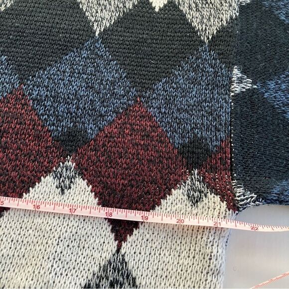 Argyle Oversized Sweater* - Picture 5 of 8